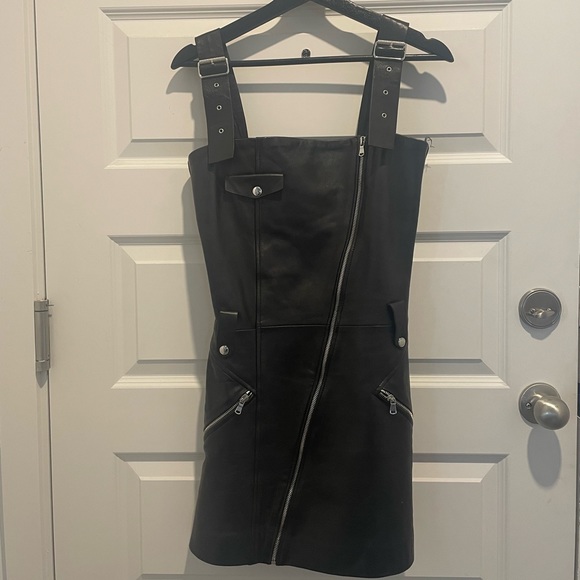 Zara Mini Dress - Picture 2 of 3